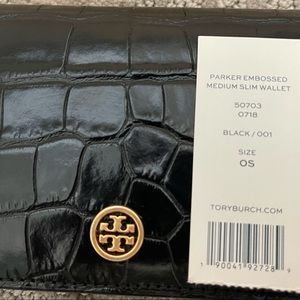 Tory Burch Parker Medium Slim Wallet